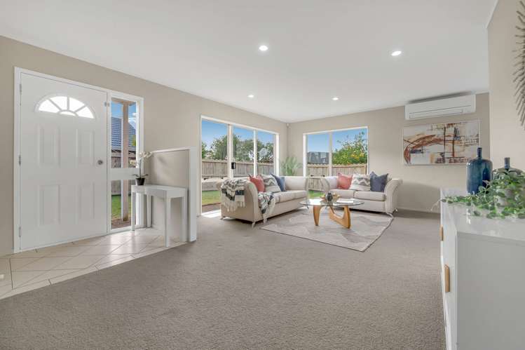 10 Waylen Place Pakuranga Heights_1