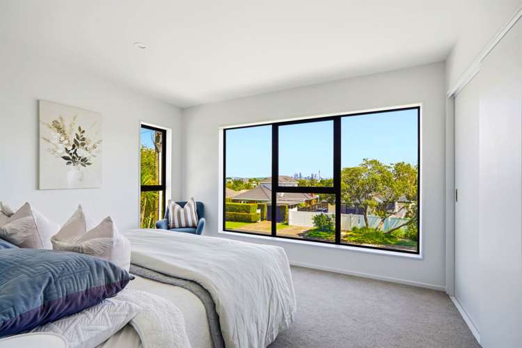 1/2 Coronation Street Belmont_7