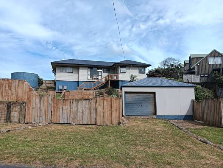 2 Ocean View Road Port Waikato_2