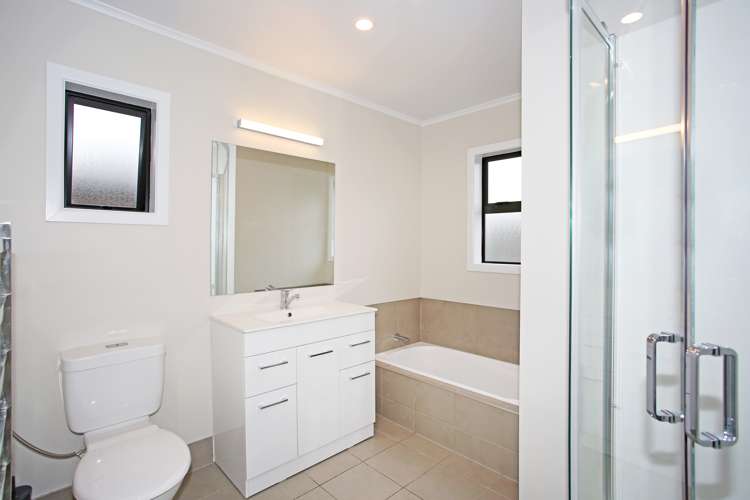 66 Wellington Street Pukekohe_14