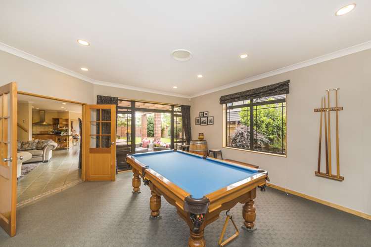 27 Balmoral Drive Terrace End_17