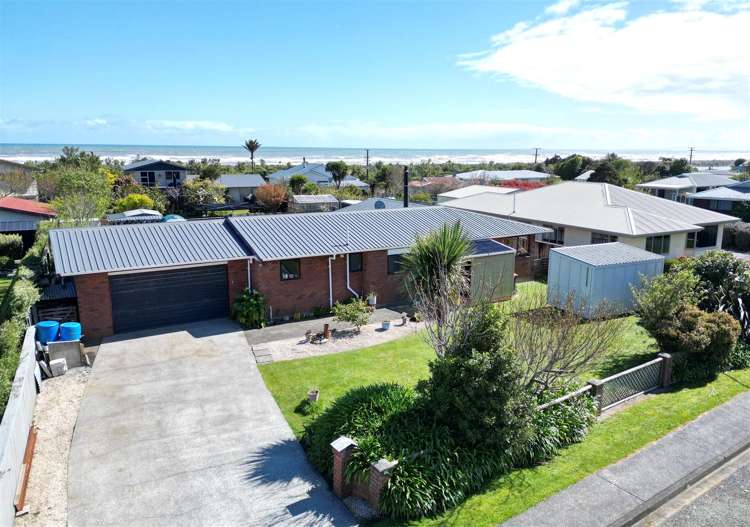 12 Ogilvie Road Gladstone_22