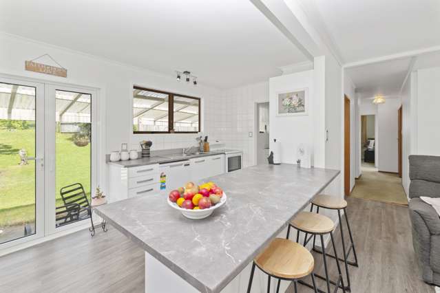 4 Capricorn Place Glen Eden_2