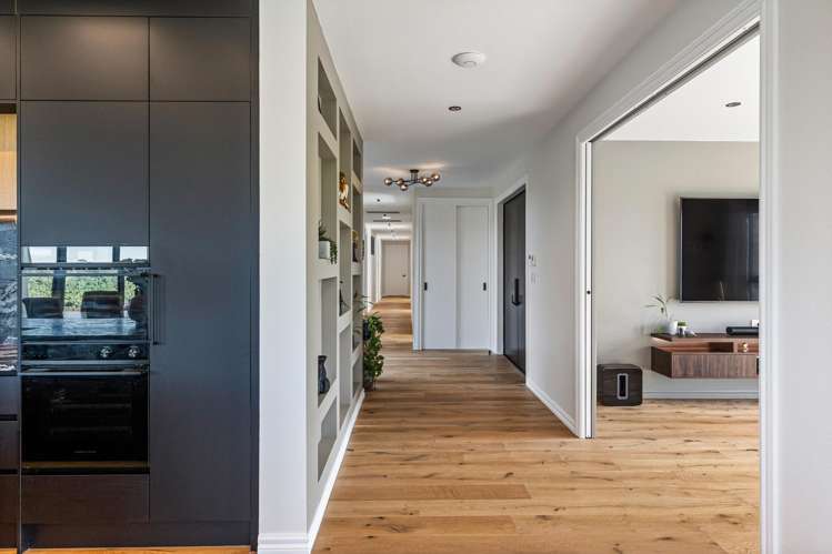 1 Runway Rise Dairy Flat_9