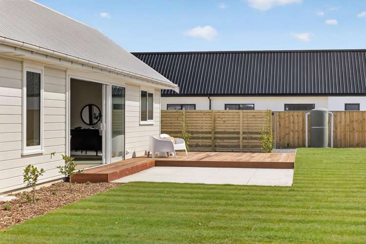 2 Knighton Drive West Melton_24
