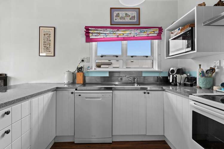 905 Southland Road Raureka_10