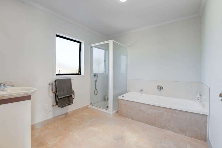 5 Barnacle Rise Red Beach_13