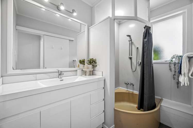 353 Sunset Road Sunnybrook_13