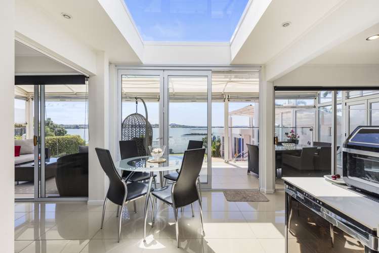 100 Bramley Drive Farm Cove_5