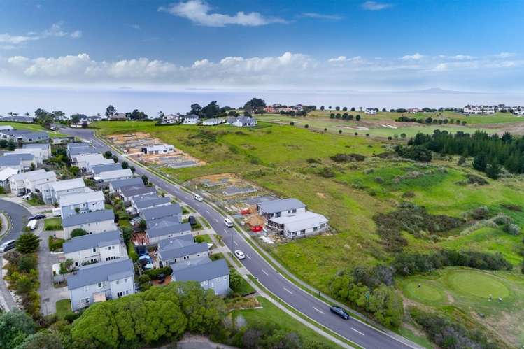 104 Parkview Drive Gulf Harbour_12