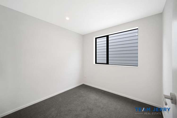 61 Survila Street Takanini_11