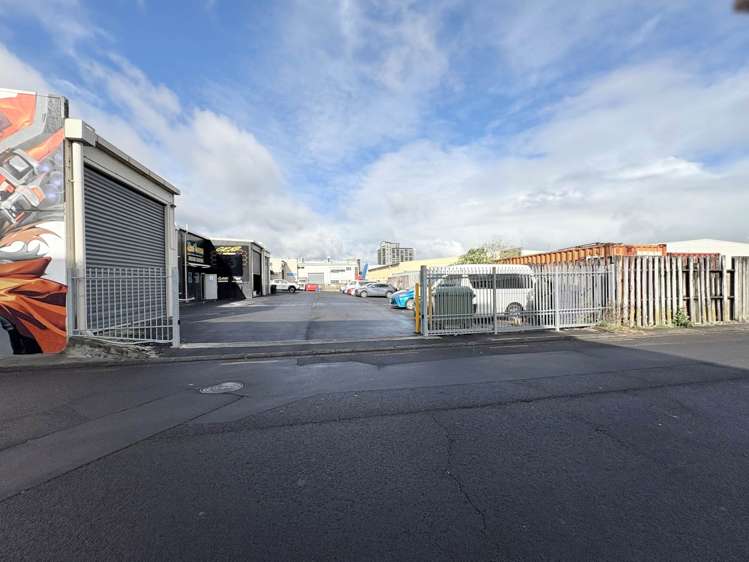 Unit 2/4 Freeman Way Manukau_9