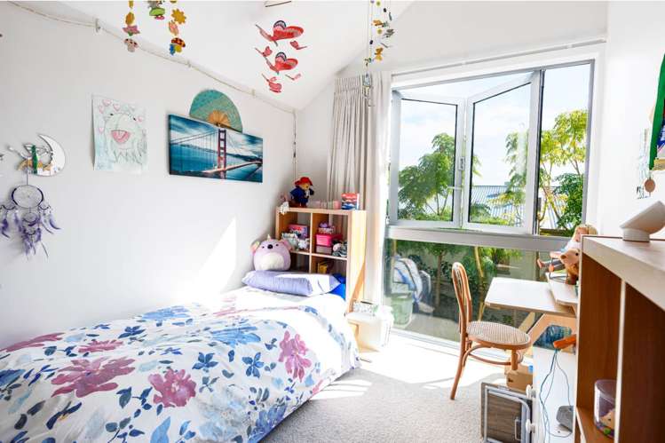 2/44 Pembroke Crescent Glendowie_17