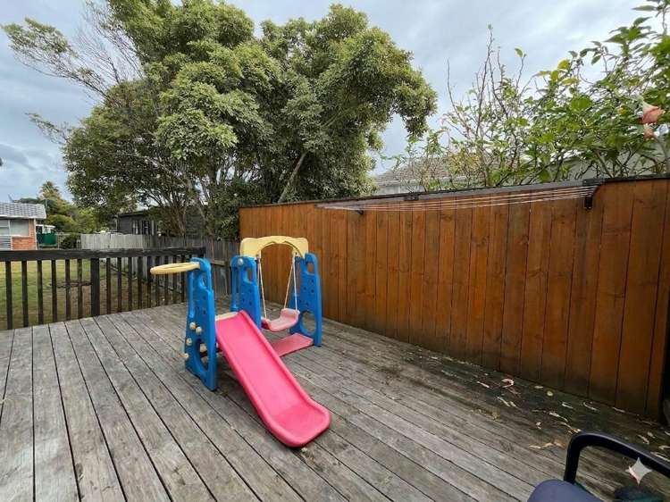 2/216a Edmonton Road Te Atatu South_6
