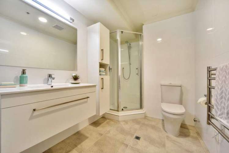 8b/1 Emily Place Auckland Central_6