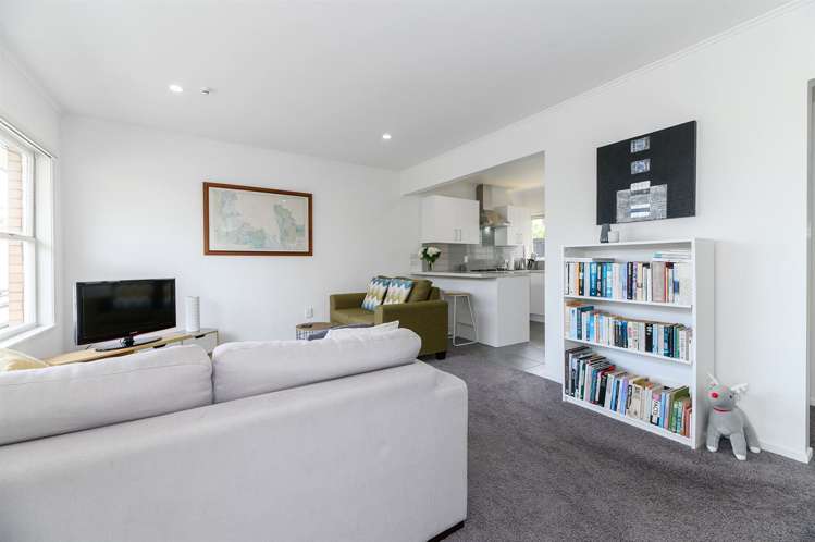 3/21 East Coast Road Milford_7