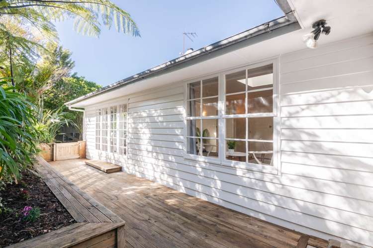 11 Goddard Grove Churton Park_24