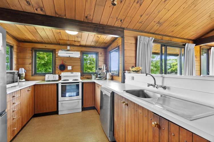 80 Poaka Avenue Dinsdale_8