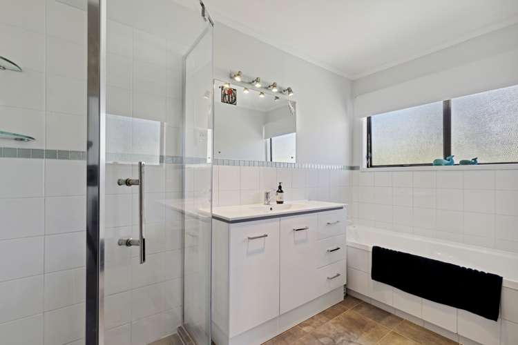 26 Glencoe Road Browns Bay_13