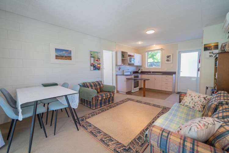 16 Burnby Place Te Anau_4