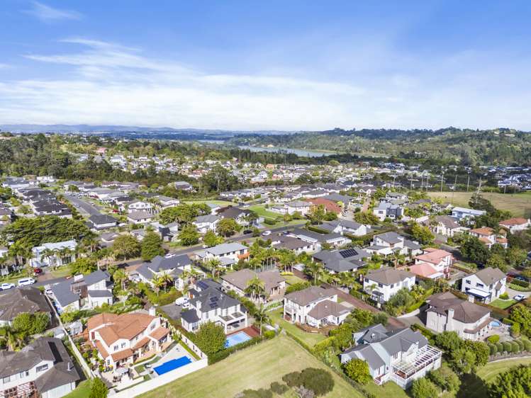 23 English Oak Drive Schnapper Rock_42