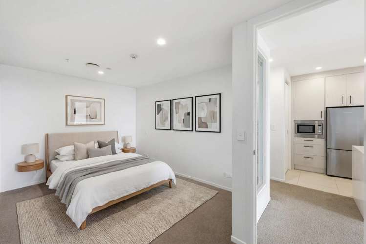 904/8 Waikumete Road Glen Eden_7