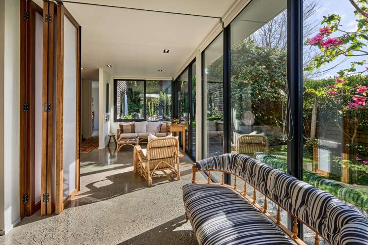 8 Tawa Street Eastbourne_11