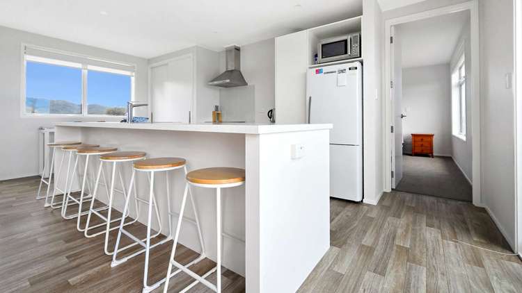 24 Rawinia Place Te Kaha_4
