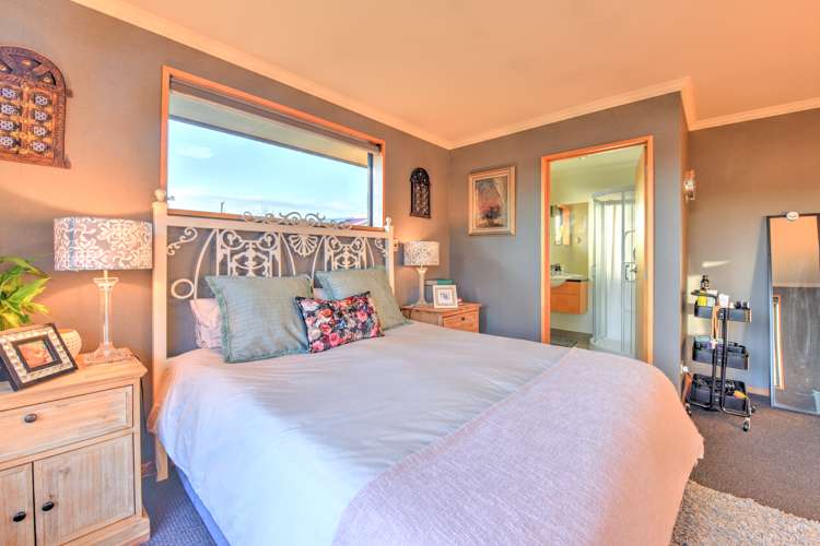 6 Robina Place Gore_8