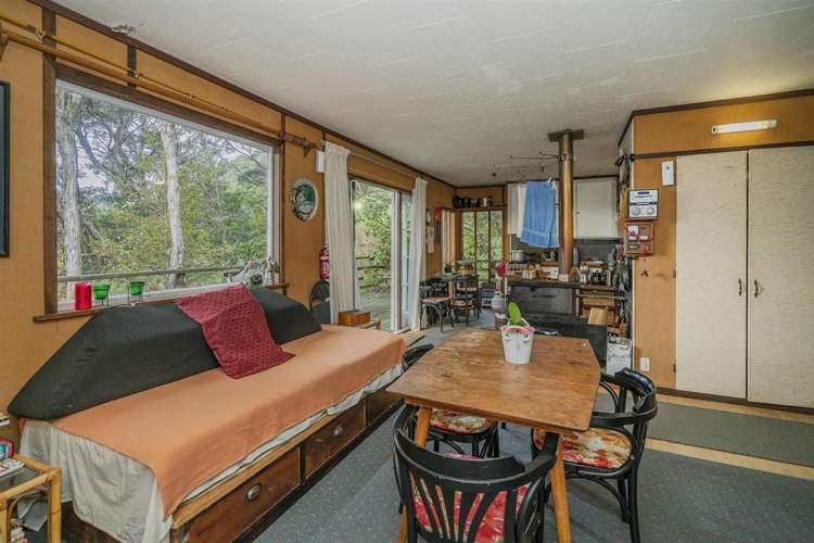 295 Kopaki Point Cooks Beach_11