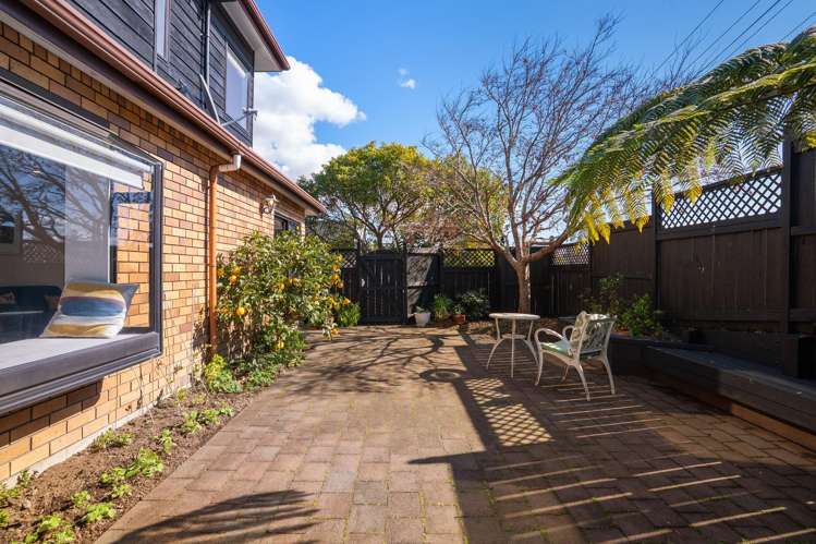 35a Dell Avenue Remuera_9