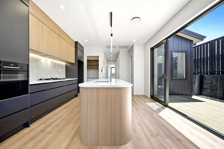 76 Huanui Drive Orewa_7