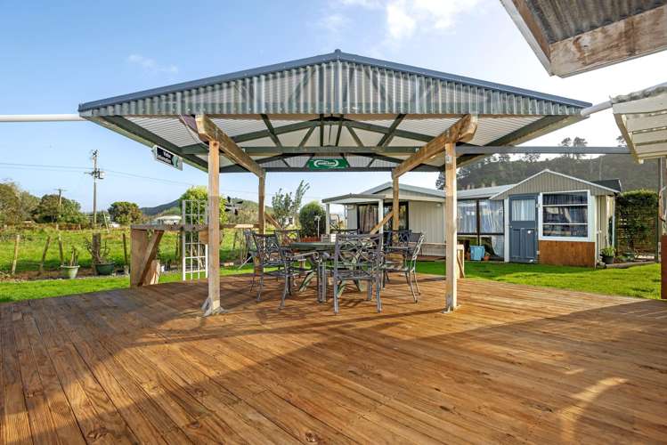3 Banks Street Tolaga Bay_20