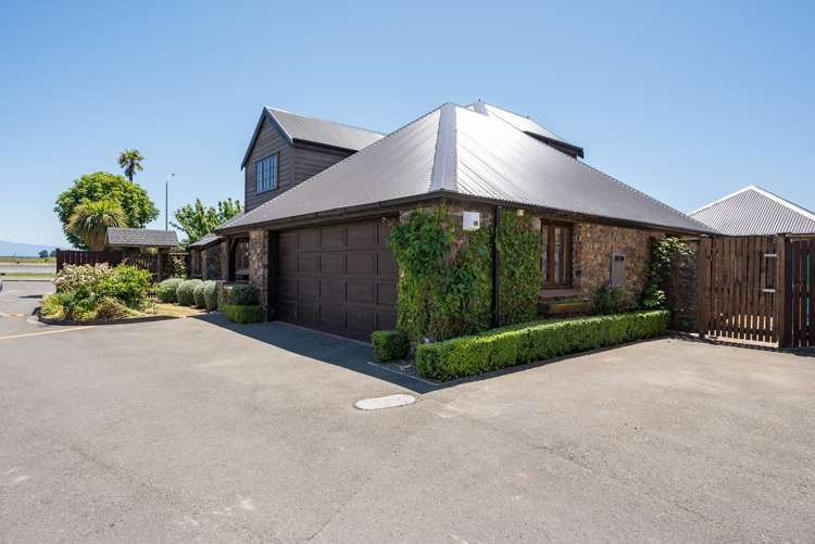 8 Point Road Monaco_24