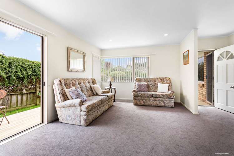 24 Central Park Drive Te Atatu South_3