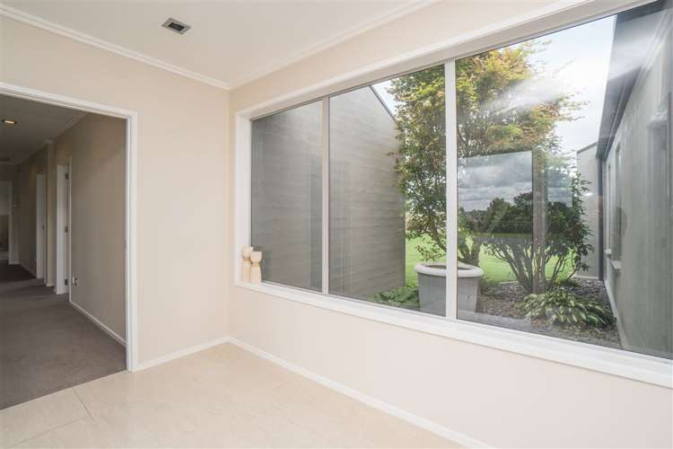 7 Kingsford-Smith Drive Hawera_18