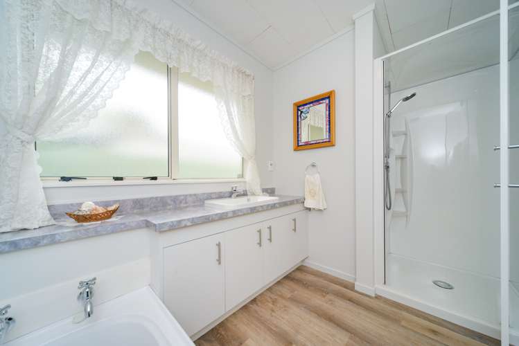 114d Warwick Street Feilding_10