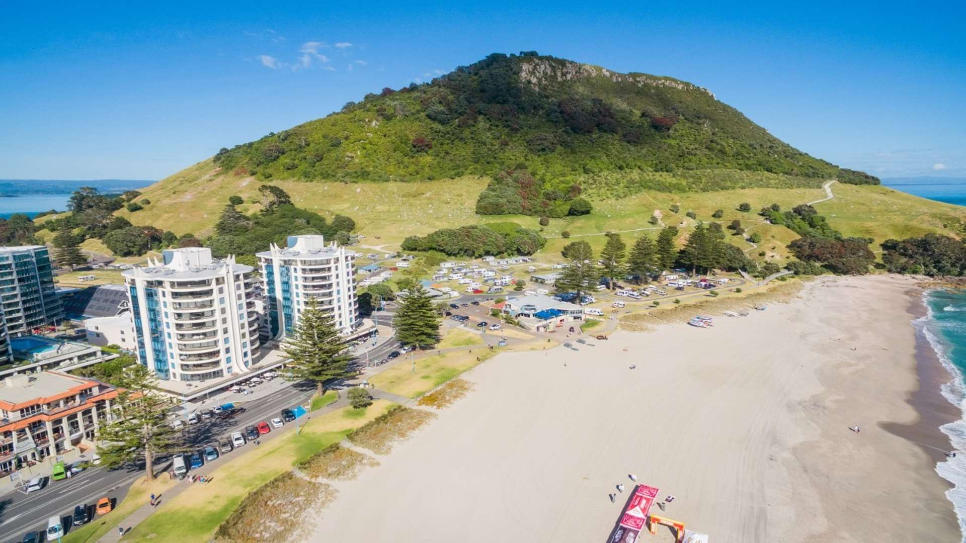 5b/2 Marine Parade Mount Maunganui_0