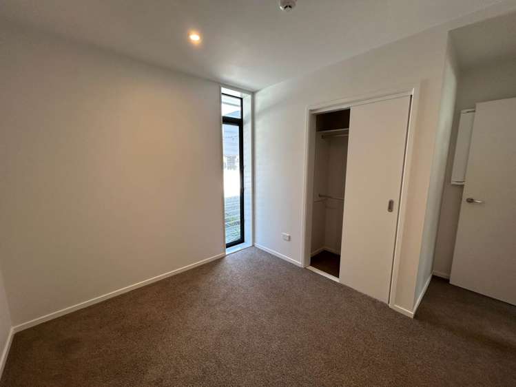 1/12 Treasure Lane Te Atatu South_6