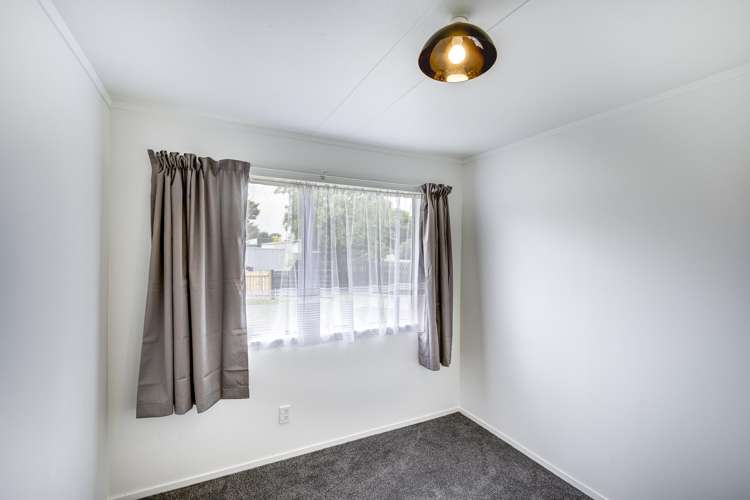 15 Bangor Street Flaxmere_8