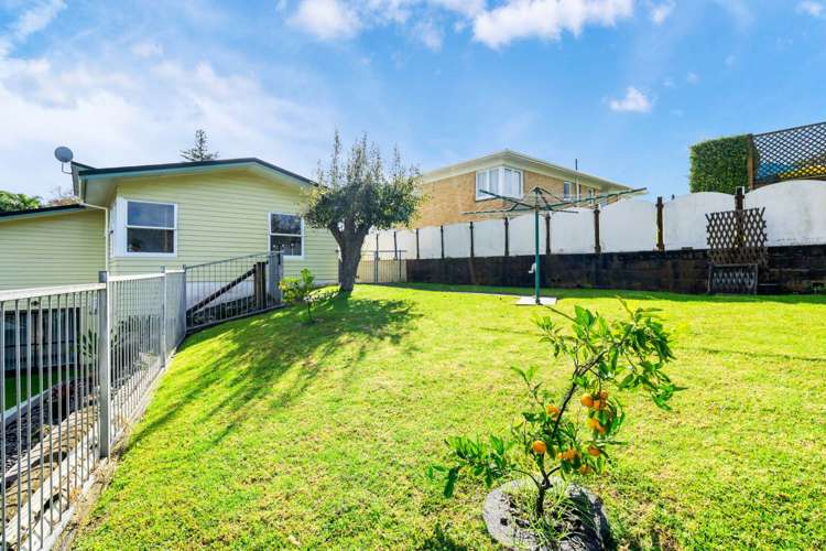 6 Sierra Avenue Kamo_15