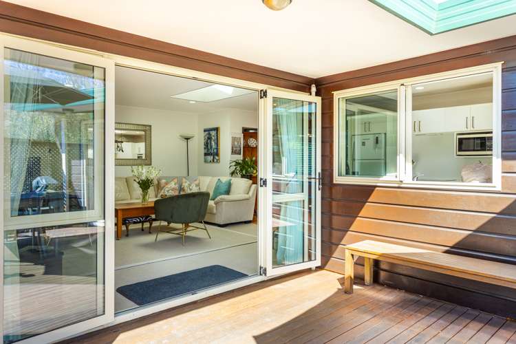 23 Woodfern Crescent Titirangi_10