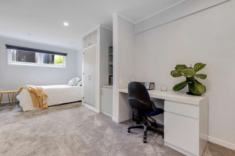 96 Hepburn Road Glendene_19