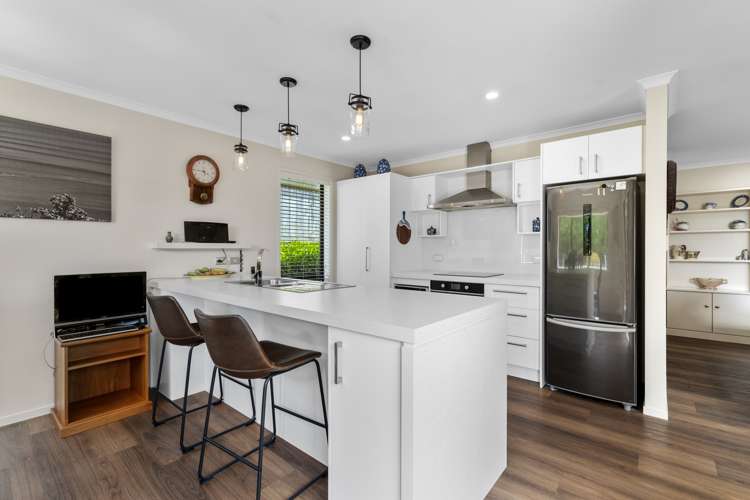 79 Falcon Drive Drive Welcome Bay_5