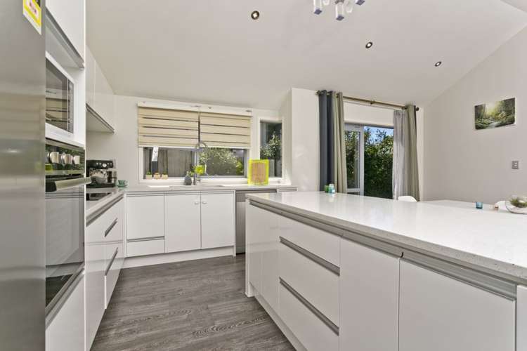 1b Lynwood Road New Lynn_15