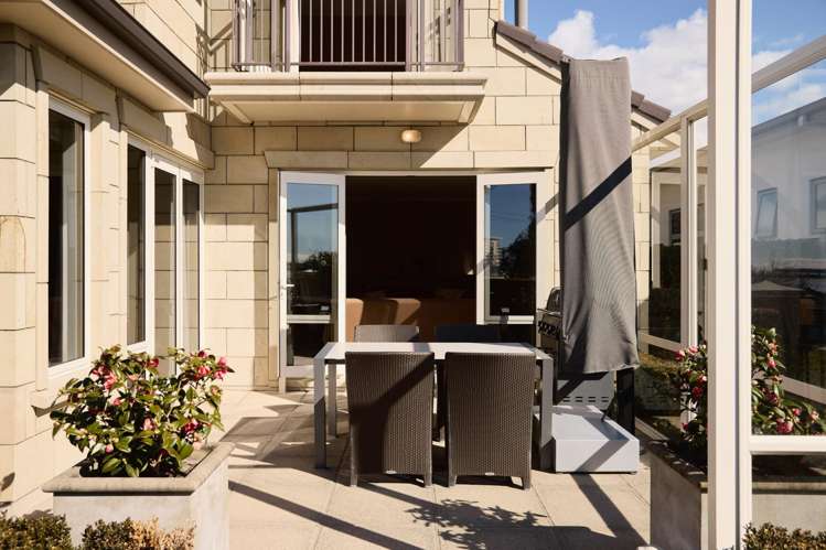 1 Edgecumbe Road Tauranga Central_9