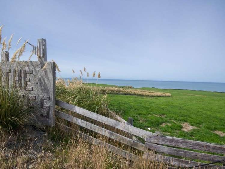 53 The Cliffs Tuatapere_16