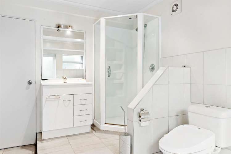 62b Verbena Road Birkdale_24