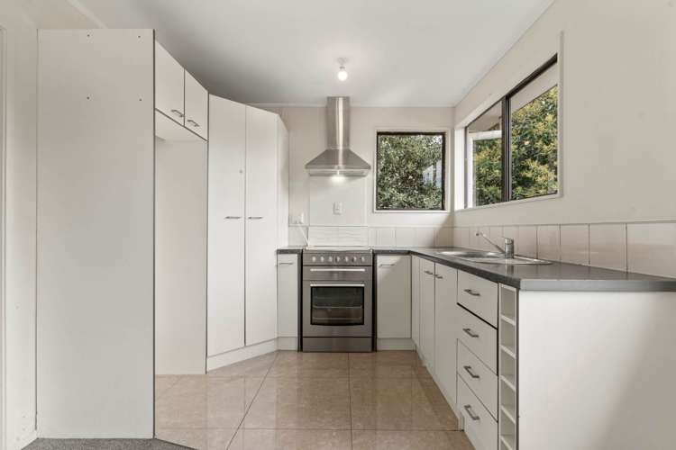 1/28 Karepo Crescent Ranui_9