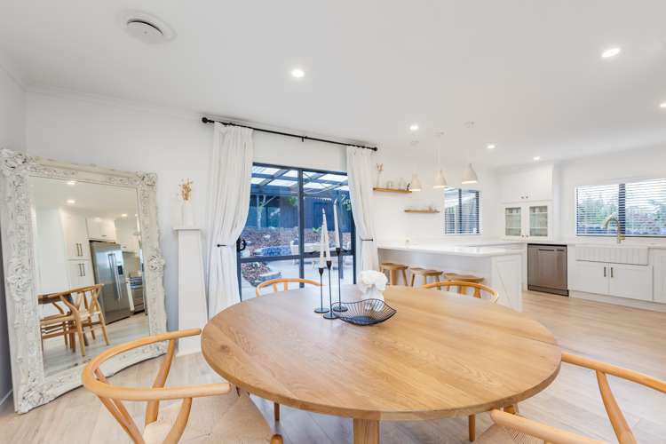 27 Donald Street Stanmore Bay_0